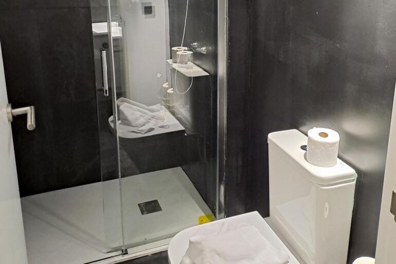 Отель Faro Malaga Modern & Luxury Экстерьер фото